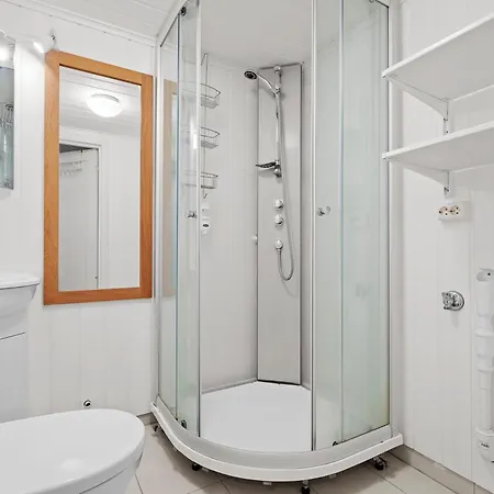 بيت للعطل Sommerhus Stavern لارفيك